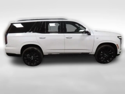 Cadillac Escalade 4WD Platinum Sport 4dr 2026