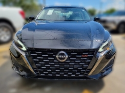 Nissan Altima SR FWD 2026