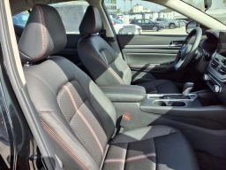 Nissan Altima SR FWD 2026