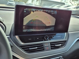 Nissan Altima SR FWD 2026