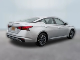 Nissan Altima SV FWD 2025