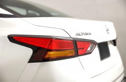 Nissan Altima SL FWD 2025