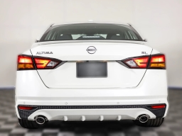 Nissan Altima SL FWD 2025