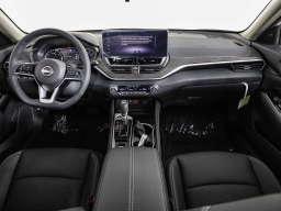 Nissan Altima SL FWD 2025