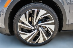 Volkswagen ID.4 Pro S Plus AWD 2025