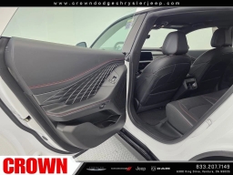 Dodge Charger Daytona Scat Pack 4-Door AWD 2026