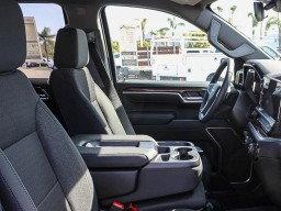 Chevrolet Silverado 1500 LT 2WD Crew Cab 157" 2026