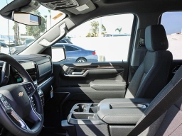 Chevrolet Silverado 1500 LT 2WD Crew Cab 157" 2026