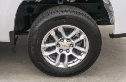 Chevrolet Silverado 1500 LT 4WD Crew Cab 157" 2026