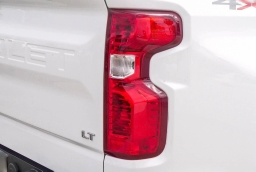 Chevrolet Silverado 1500 LT 4WD Crew Cab 157" 2026