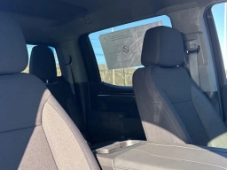 Chevrolet Silverado 1500 LT 4WD Crew Cab 147" 2025