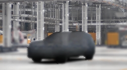 Toyota RAV4 Limited AWD (Natl) 2026