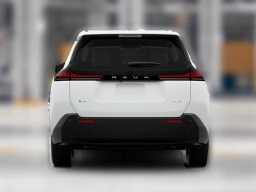 Toyota RAV4 XLE Premium FWD (Natl) 2026