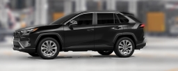 Toyota RAV4 XLE Premium FWD (Natl) 2025