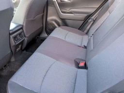 Toyota RAV4 XLE AWD (Natl) 2025