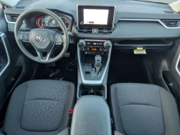 Toyota RAV4 XLE AWD (Natl) 2025