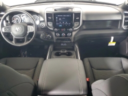 Ram 1500 Express 4x4 Crew Cab 5'7" Box 2026