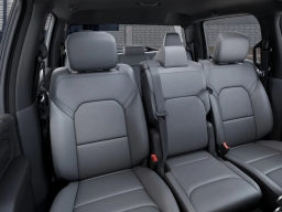 Ram 1500 Tradesman 4x4 Crew Cab 5'7" Box 2026