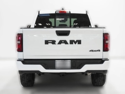 Ram 1500 Express 4x4 Crew Cab 5'7" Box 2026