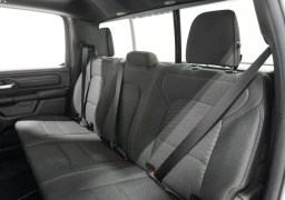 Ram 1500 Express 4x4 Crew Cab 5'7" Box 2026