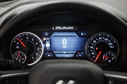 Ram 1500 Express 4x4 Crew Cab 5'7" Box 2026