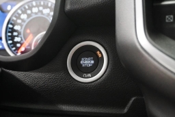 Ram 1500 Express 4x4 Crew Cab 5'7" Box 2026