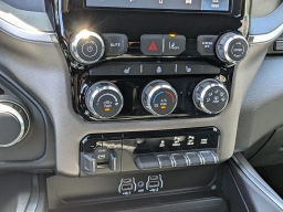 Ram 1500 Big Horn 4x4 Crew Cab 5'7" Box 2026