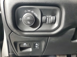 Ram 1500 Big Horn 4x4 Crew Cab 5'7" Box 2026