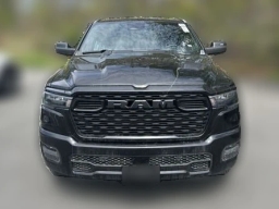 Ram 1500 Express 4x4 Crew Cab 5'7" Box 2026