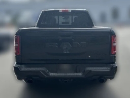 Ram 1500 Express 4x4 Crew Cab 5'7" Box 2026