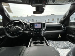 Ram 1500 Express 4x4 Crew Cab 5'7" Box 2026