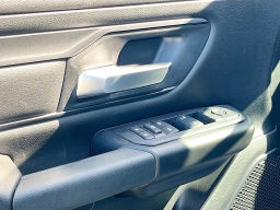Ram 1500 Tradesman 4x4 Crew Cab 5'7" Box 2026