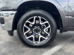 Ram 1500 Laramie 4x4 Crew Cab 5'7" Box 2026