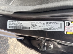 Ram 1500 Laramie 4x4 Crew Cab 5'7" Box 2026