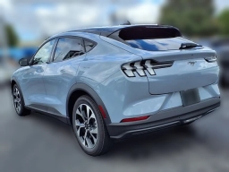 Ford Mustang Mach-E Select RWD 2026