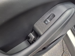 Ford Mustang Mach-E Select RWD 2026