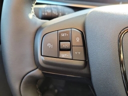 Ford Mustang Mach-E Select RWD 2026