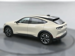 Ford Mustang Mach-E Select RWD 2026