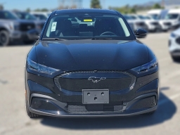 Ford Mustang Mach-E Select RWD 2026