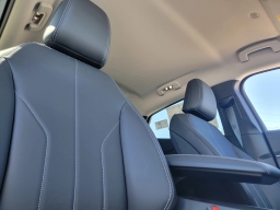 Ford Mustang Mach-E Select RWD 2026