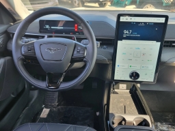 Ford Mustang Mach-E Select AWD 2025