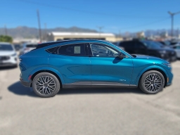 Ford Mustang Mach-E Premium RWD 2026