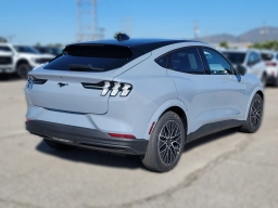 Ford Mustang Mach-E Premium RWD 2026