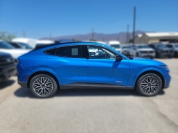 Ford Mustang Mach-E Premium RWD 2025