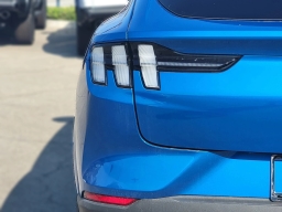 Ford Mustang Mach-E Premium RWD 2025