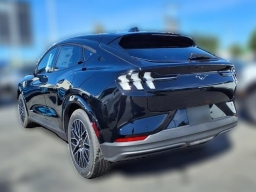 Ford Mustang Mach-E Premium RWD 2026