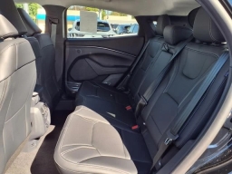 Ford Mustang Mach-E Premium RWD 2026