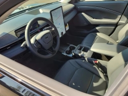 Ford Mustang Mach-E Premium RWD 2026