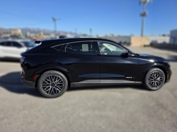 Ford Mustang Mach-E Premium RWD 2025