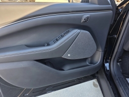 Ford Mustang Mach-E Premium RWD 2025